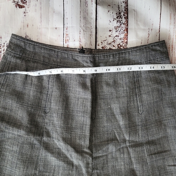 Banana Republic S2 Wool Lined Skirt - Picture 6 of 6